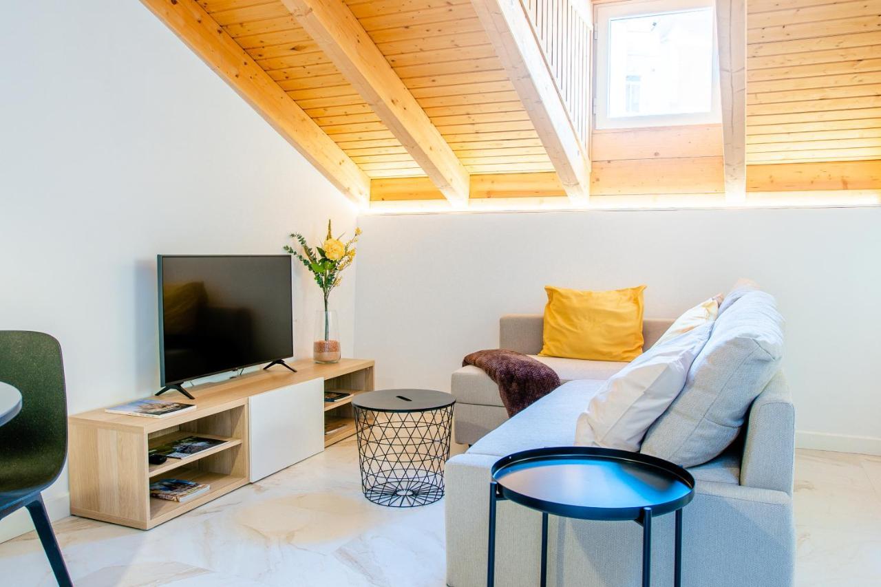 Atico Santa Clara Apartment บูร์โกส ภายนอก รูปภาพ